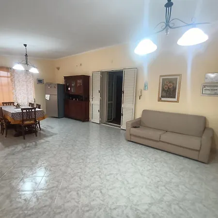 Paola Guest house